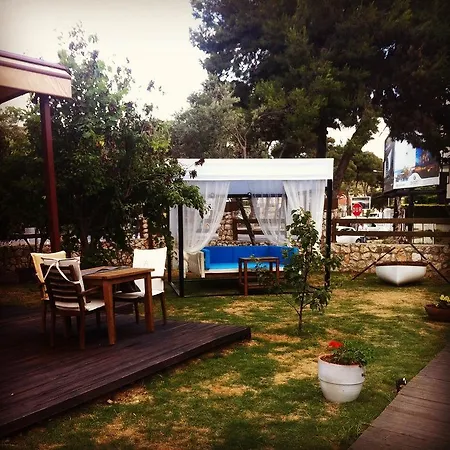 Ξενοδοχείο Avenue Butik *