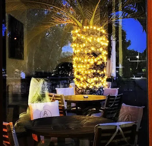 Szálloda Avenue Butik *