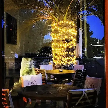 Hotel Avenue Butik *