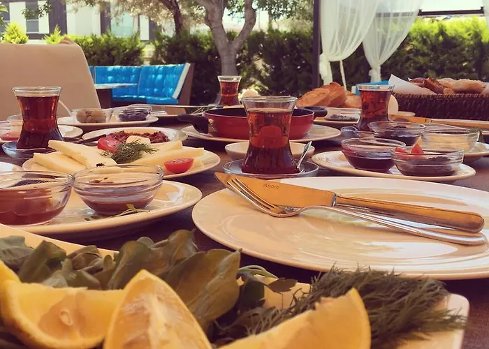 Отель Avenue Butik *